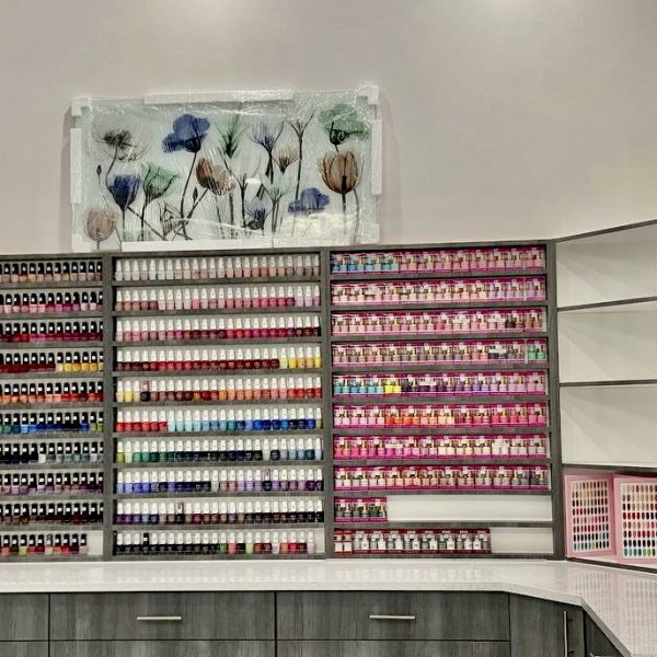 Nestled in zip code 33543, this Nailssalon delivers a chic, relaxing experience.